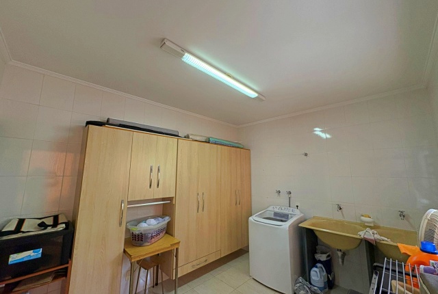 Casa, 4 quartos, 350 m² - Foto 24