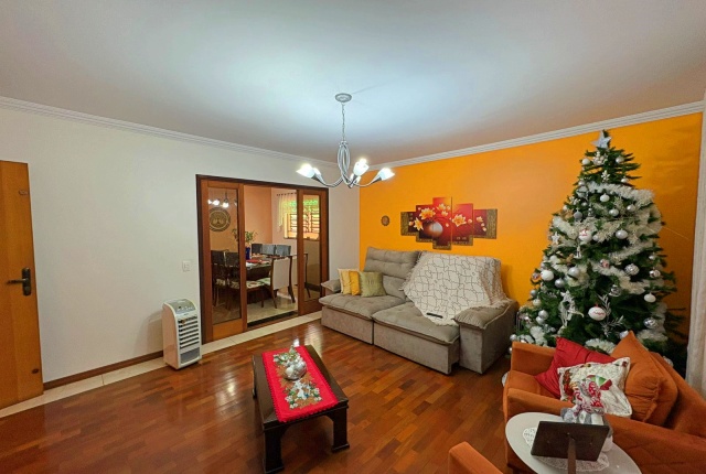 Casa, 4 quartos, 350 m² - Foto 2