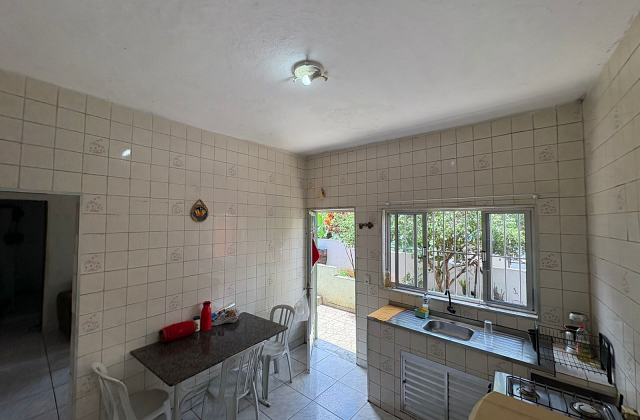 Casa, 3 quartos, 170 m² - Foto 2