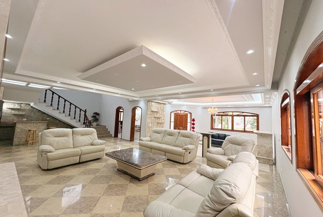 Sobrado, 4 quartos, 500 m² - Foto 2