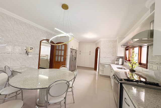 Sobrado, 4 quartos, 500 m² - Foto 11