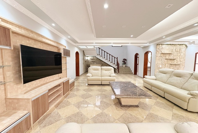 Sobrado, 4 quartos, 500 m² - Foto 1