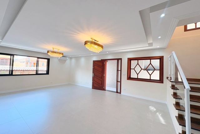 Sobrado, 3 quartos, 275 m² - Foto 3