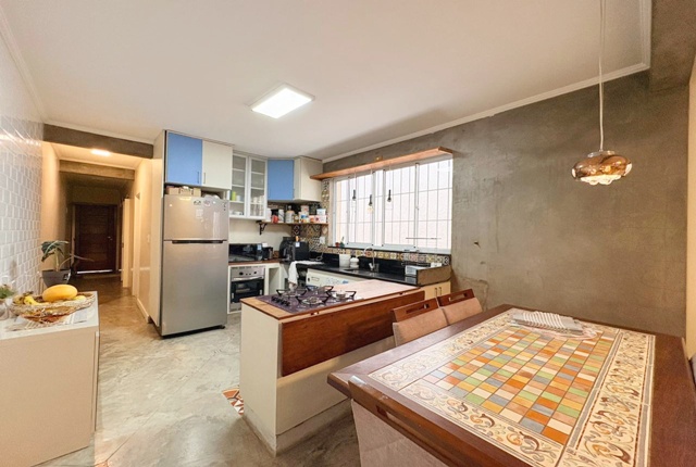 Casa, 4 quartos, 250 m² - Foto 4