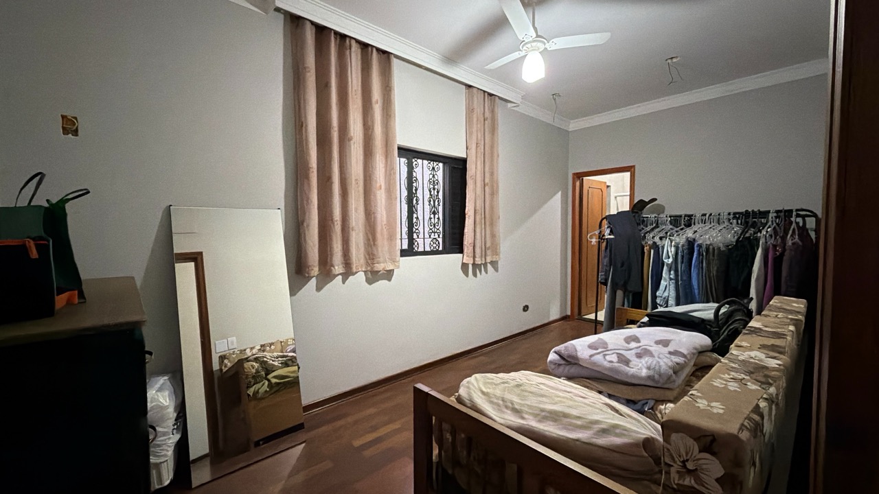 Casa, 3 quartos, 225 m² - Foto 12