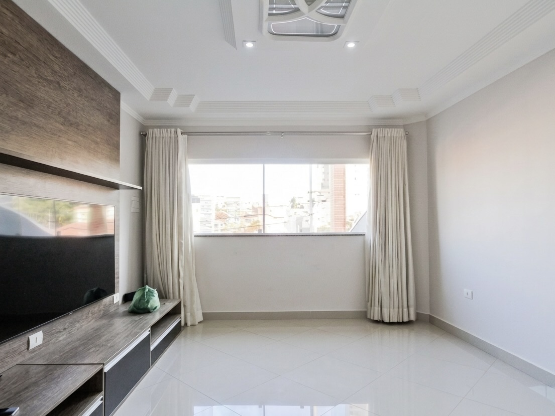 Sobrado, 3 quartos, 270 m² - Foto 2