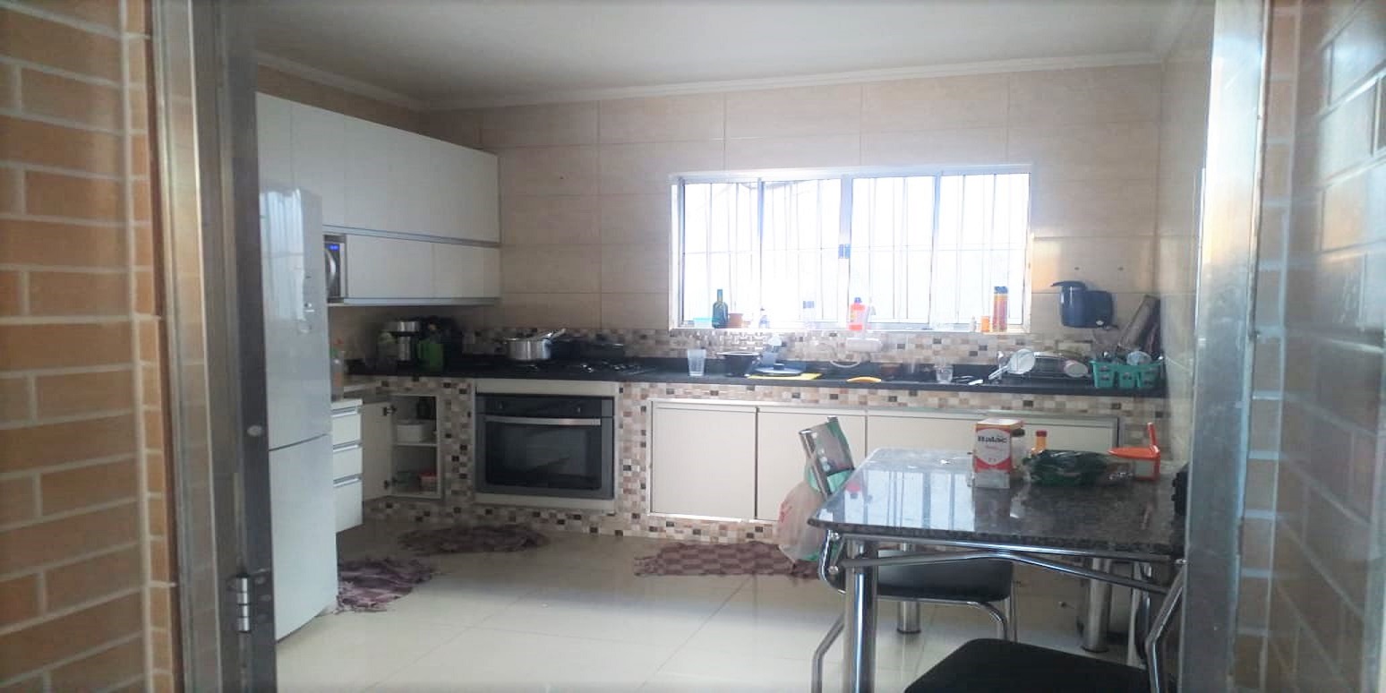 Casa, 3 quartos, 559 m² - Foto 1