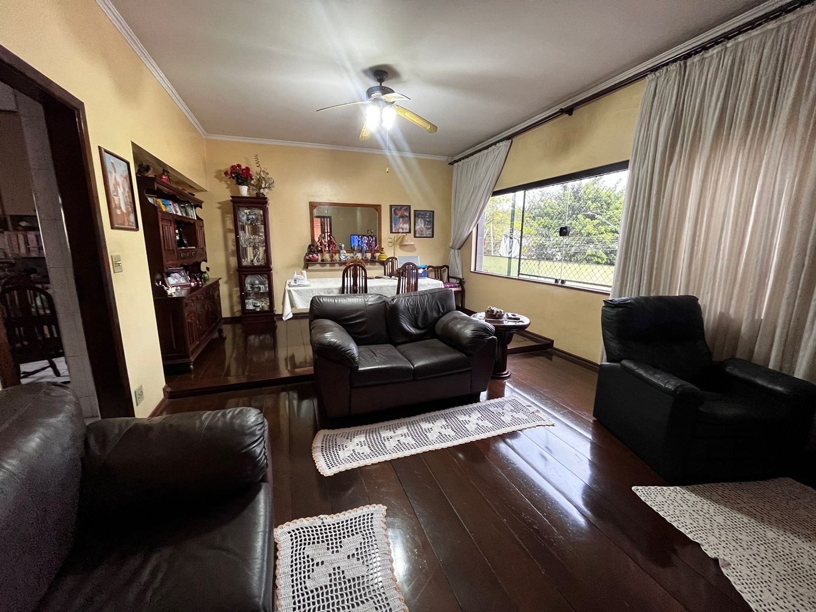 Casa, 3 quartos, 318 m² - Foto 1