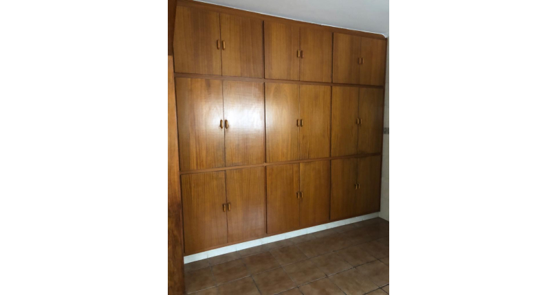 Sobrado à venda Rua Joaquim Oliveira Freitas, Vila Mangalot - Imóveis à Venda