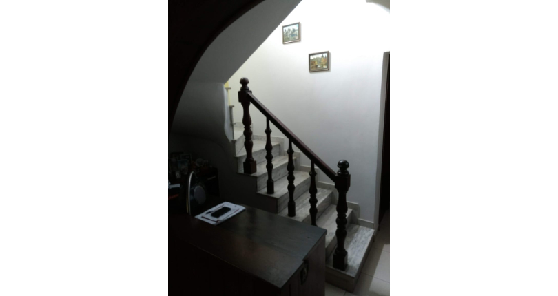 Sobrado à venda Rua Físico Lawrence, Vila Santa Edwiges - Imóveis à Venda