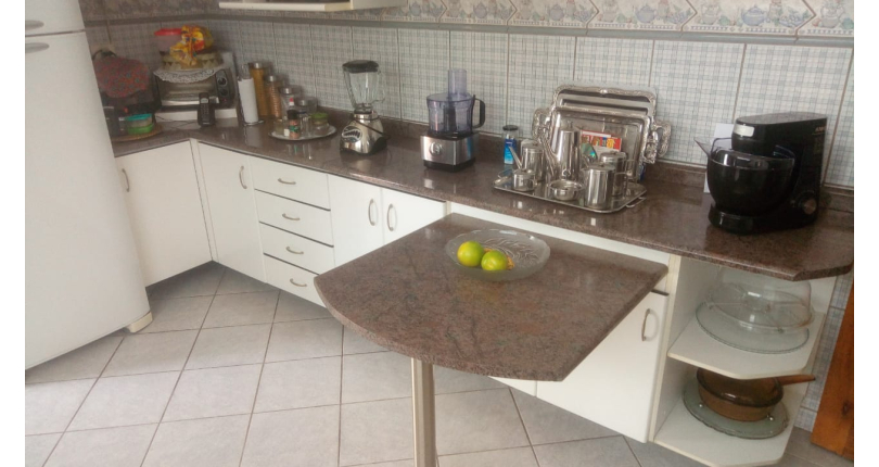 Sobrado à venda Avenida Elísio Cordeiro de Siqueira, Jardim Santo Elias - Imóveis à Venda