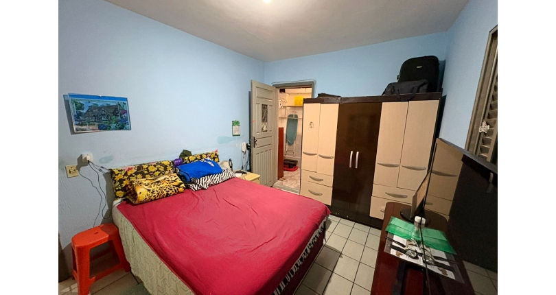 Sobrado à venda Rua Adolfo de Souza Carneiro, Parque Maria Domitila - Imóveis à Venda