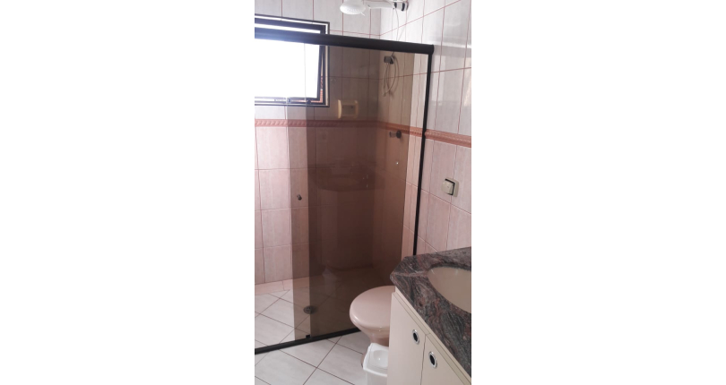 Sobrado à venda Rua João Veloso de Oliveira, Parque São Domingos - Imóveis à Venda