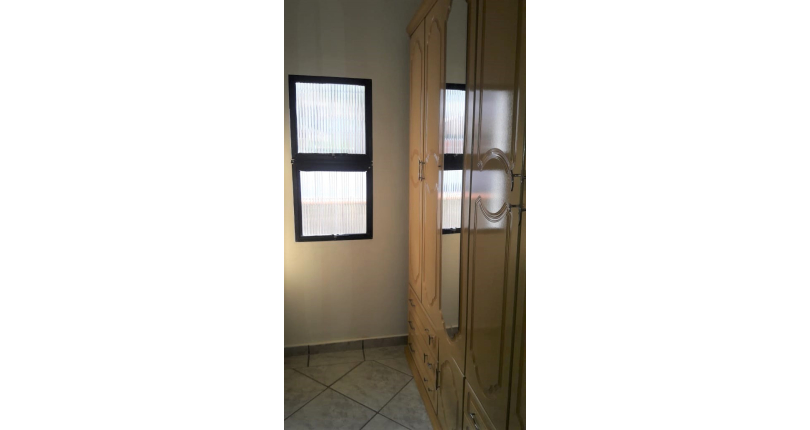 Sobrado à venda Rua João Veloso de Oliveira, Parque São Domingos - Imóveis à Venda