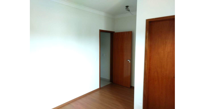 Sobrado à venda Rua José Benedito Mari, 71, Vila Palmeiras - Imóveis à Venda