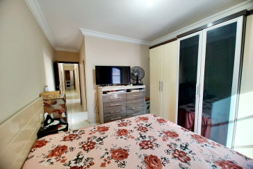 Sobrado à venda no Jardim Felicidade na Rua Manuel Furtado 