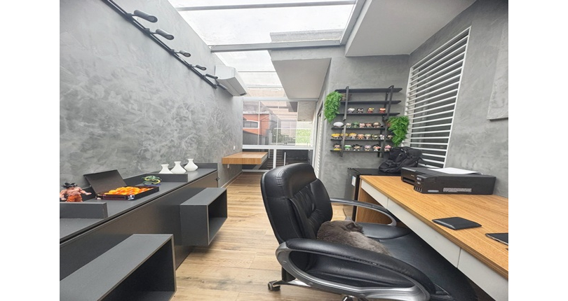 Sobrado à venda Rua Eusébio da Silva, Parque Maria Domitila - Imóveis à Venda