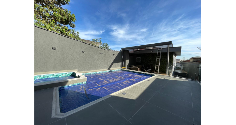 Sobrado à venda Rua Eusébio da Silva, Parque Maria Domitila - Imóveis à Venda