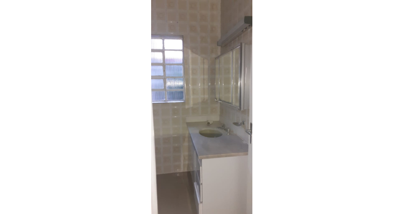 Sobrado à venda Rua Doutor Odon Carlos de Figueiredo Ferraz, Parque São Domingos - Imóveis à Venda