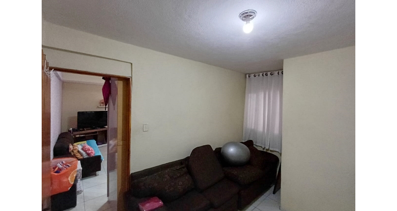 Casa à venda Rua Doutor Valentim de Queirós, Jardim Regina - Imóveis à Venda