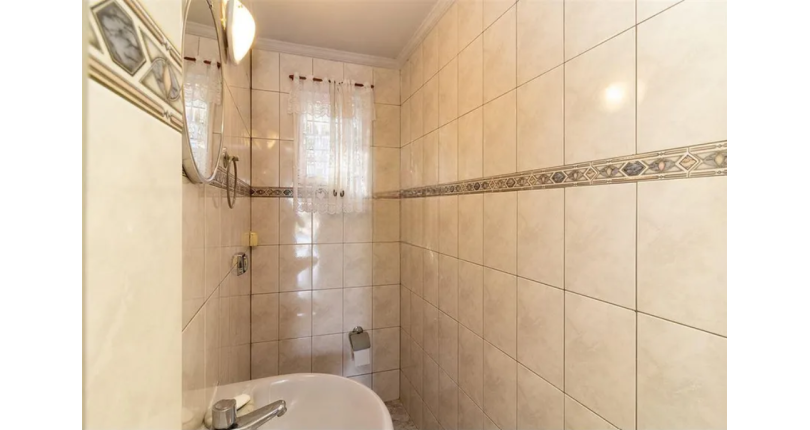 Casa à venda Rua Jacob Bunel, Jardim Santa Mônica - Imóveis à Venda