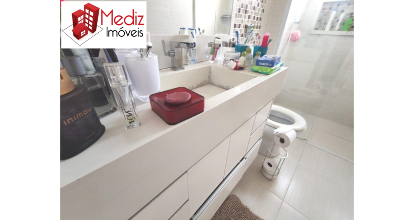 Apartamento à venda Rua Willis Roberto Banks, 549, Parque Maria Domitila - Imóveis à Venda