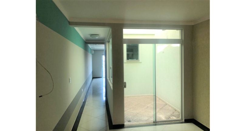 Sobrado à venda Rua Antônio Carlos Pereira, Parque São Domingos - Imóveis à Venda