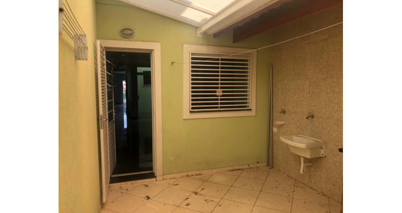 Sobrado à venda Rua Antônio Carlos Pereira, Parque São Domingos - Imóveis à Venda