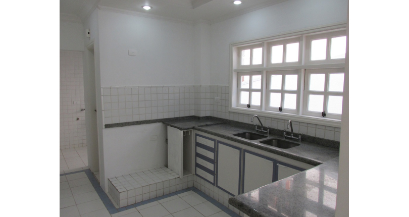 Sobrado à venda Alameda Jaú, 01, Alphaville - Imóveis à Venda