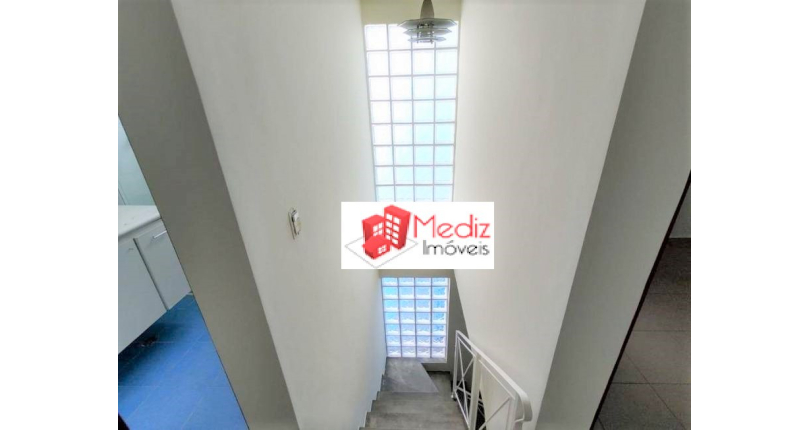 Sobrado à venda Rua Frederico Jacobi, Jardim Santo Elias - Imóveis à Venda