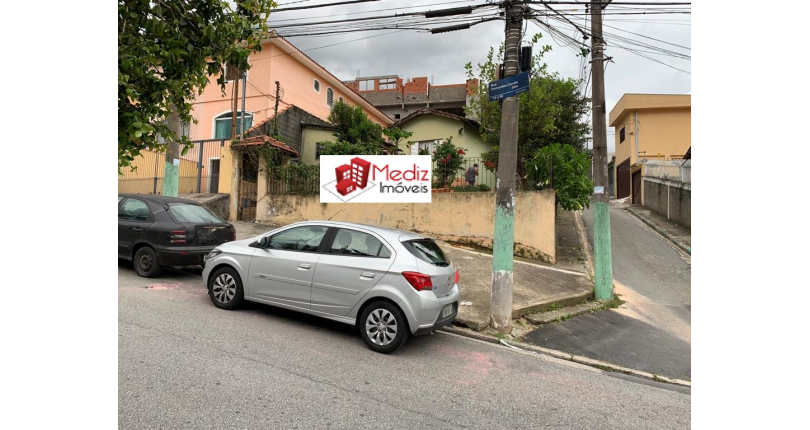 Casa à venda Rua Fernandes Correia Dias, Jardim Mangalot - Imóveis à Venda