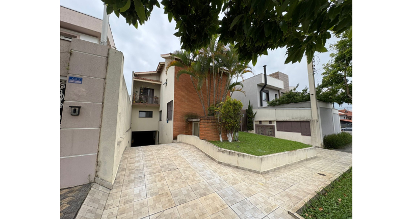 Sobrado à venda Rua União Federativa, 44, City Recanto Anastácio - Imóveis à Venda