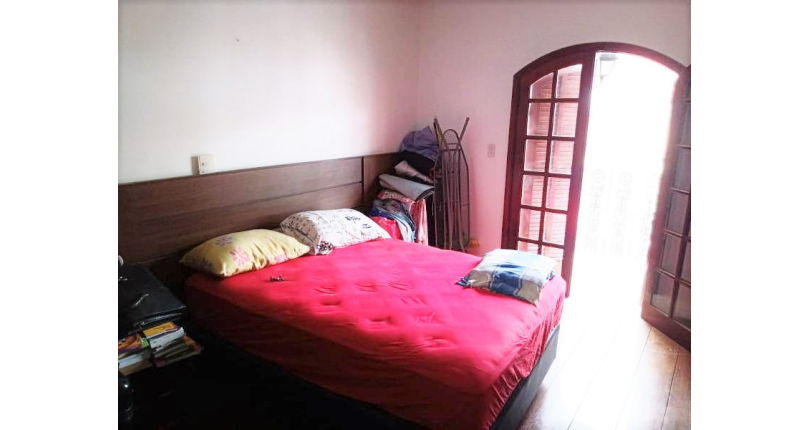 Sobrado à venda Rua Monsenhor Castro Nery, Parque Maria Domitila - Imóveis à Venda