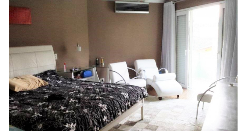 Casa à venda Rua Adelino Ricciardi, City América - Imóveis à Venda