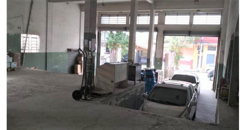 Galpão à venda Rua Camacam, Vila Anastácio - Imóveis à Venda