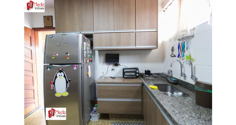 Sobrado à venda no Bairro do Parque São Domingos na Rua Rua Senador Alberto Pasqualini