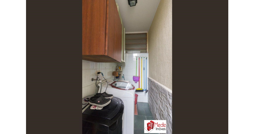 Sobrado à venda no Bairro do Parque São Domingos na Rua Rua Senador Alberto Pasqualini