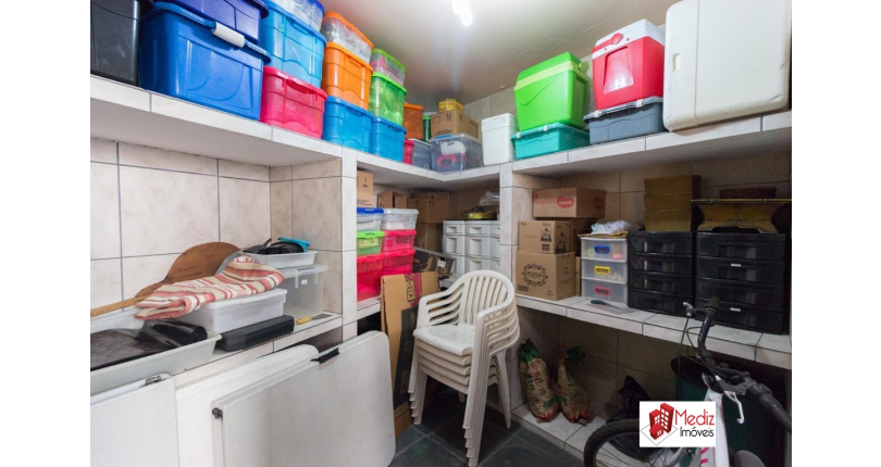 Sobrado à venda no Bairro do Parque São Domingos na Rua Rua Senador Alberto Pasqualini