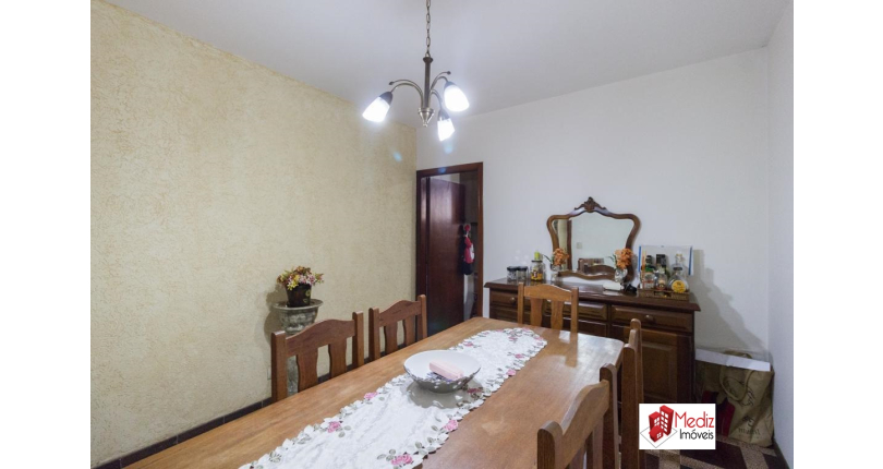 Sobrado à venda no Bairro do Parque São Domingos na Rua Rua Senador Alberto Pasqualini