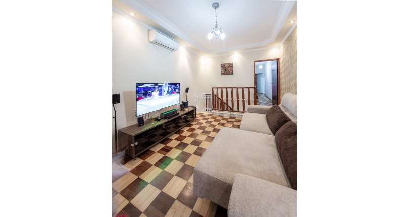 Casa à venda Rua Engenheiro Marcílio Cardoso, Jardim Regina - Imóveis à Venda