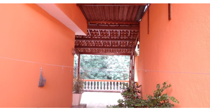 Sobrado à venda Avenida Alta Mantiqueira, Jardim Santa Mônica - Imóveis à Venda