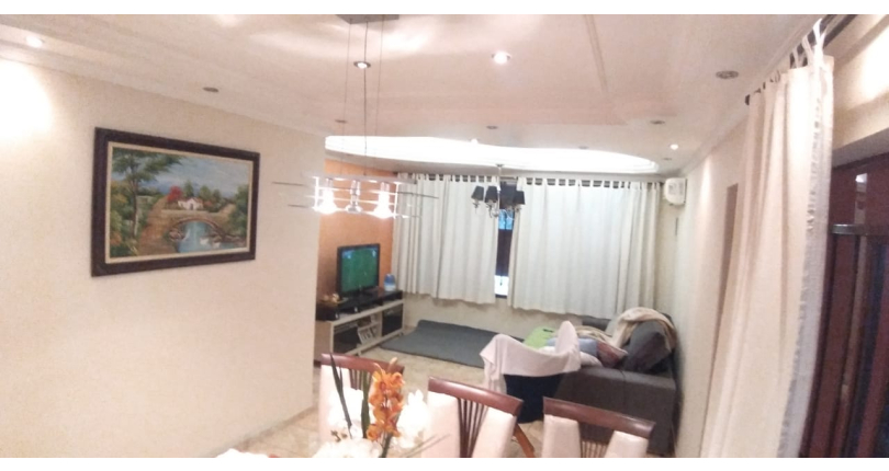 Sobrado à venda Avenida Alta Mantiqueira, Jardim Santa Mônica - Imóveis à Venda