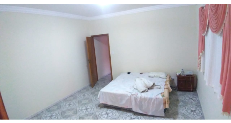 Sobrado à venda Avenida Alta Mantiqueira, Jardim Santa Mônica - Imóveis à Venda