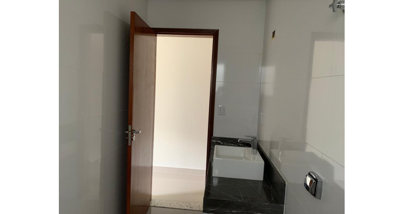 Sobrado à venda Rua José Albino, 260, Parque São Domingos - Imóveis à Venda