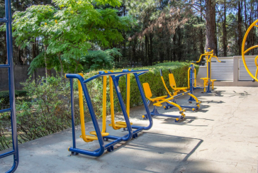 Casa à venda na Santana de Parnaíba no Bairro da Aldeia da Serra no Condomínio Morada das Flores, na Alameda das Anêmonas