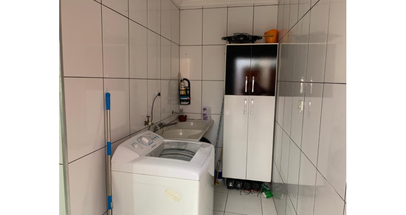 Sobrado à venda no Parque São Domingos na Rua Brigadeiro Henrique Fontenelle