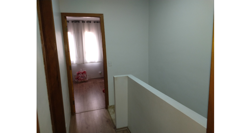 Sobrado á venda no Conjunto Residencial Vista Verde na Rua José Carlos de Resende