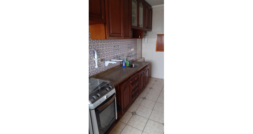 Apartamento à venda na Vila Pereira Barreto na Rua Luís Carneiro 255, no Condomínio Edifício Metrópolis