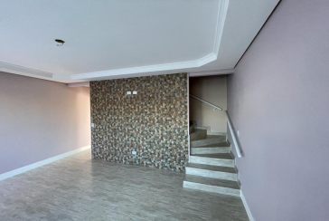 Sobrado novo à venda no Jaraguá na Rua Jimesana 18