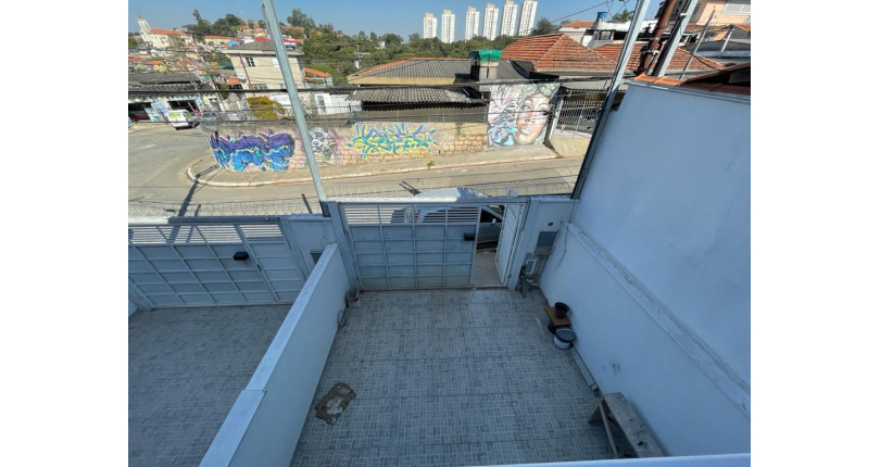 Sobrado novo à venda no Jaraguá na Rua Jimesana 18